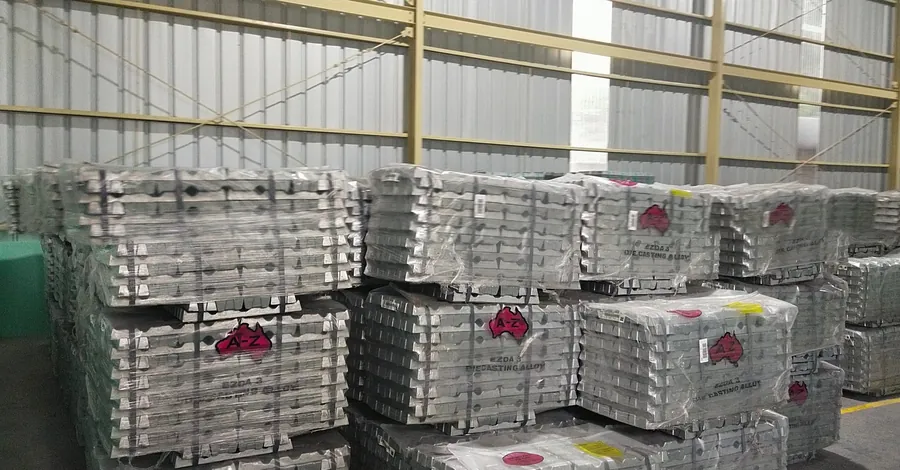 Zinc alloy ingots ready for distribution